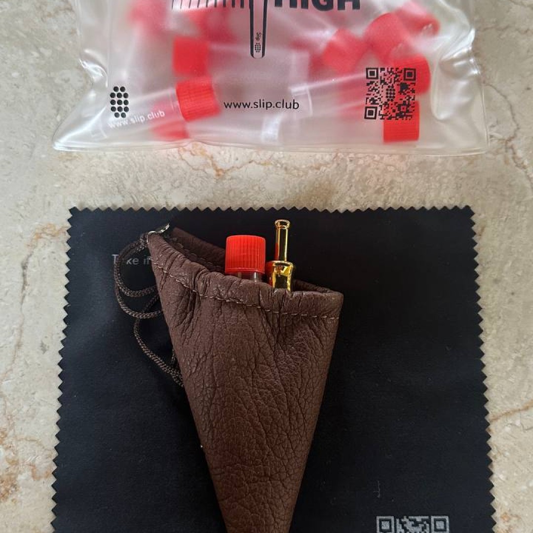 Gold Slip + Brown Pouch + Slip Vials