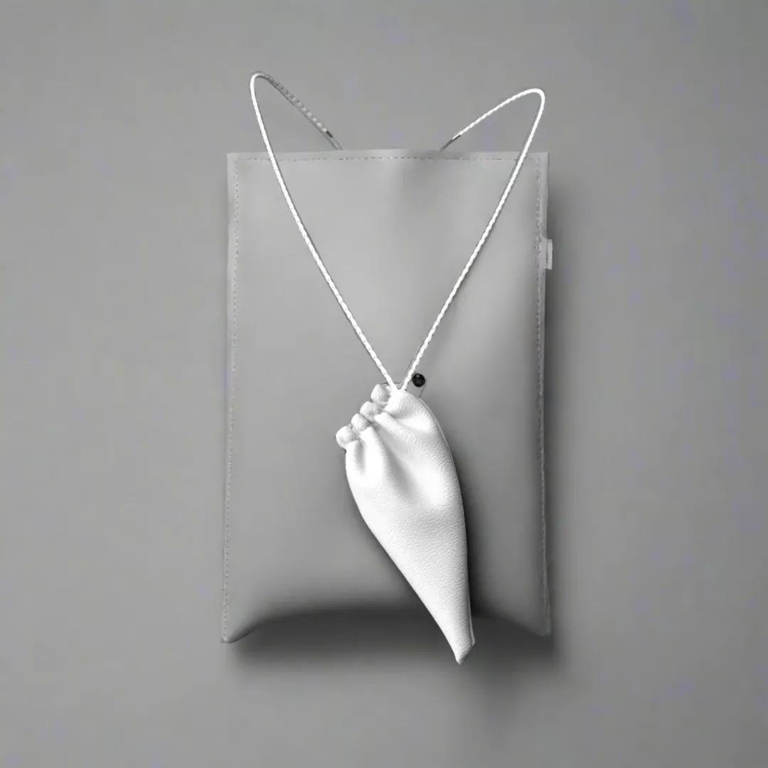 White Pouch White Pouch